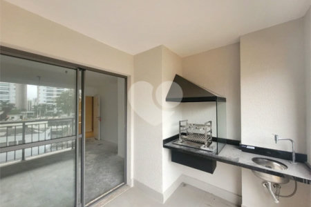Apartamento a venda na Vila Mariana, 68 m², 2 dormitórios, 1 suíte, 2 vagas e lazer completo