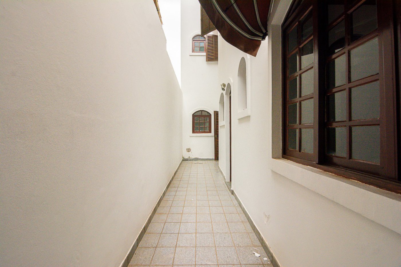 Sobrado à venda 187m² com 5 quartos, sendo 2 suítes, em Conjunto Residencial Butantã próximo à USP
