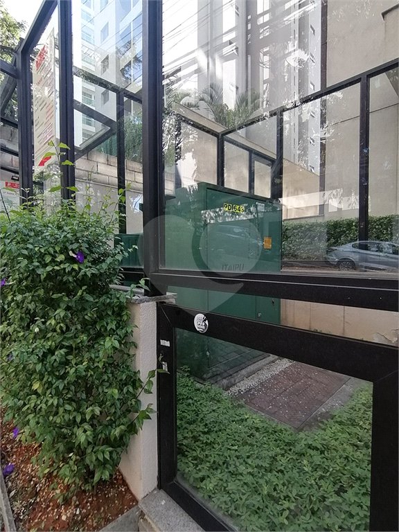 SALA COMERCIAL TOP, VENDA OU LOCAÇÃO, METRÔ VERGUEIRO COM 28,76m2
