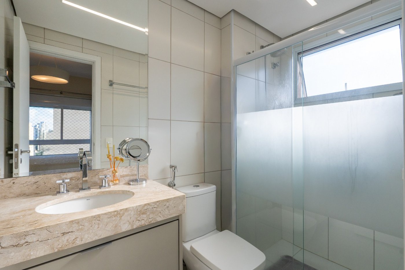 Apartamento para venda em Vila Suzana com 2 quartos, sendo 2 suítes, 103m²