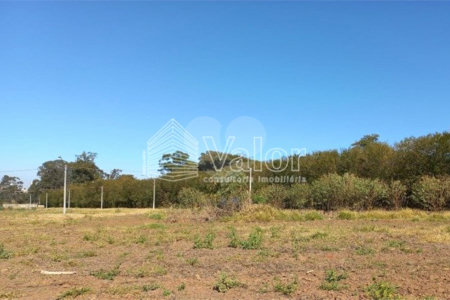 Terreno com 286,00 m² de área total.