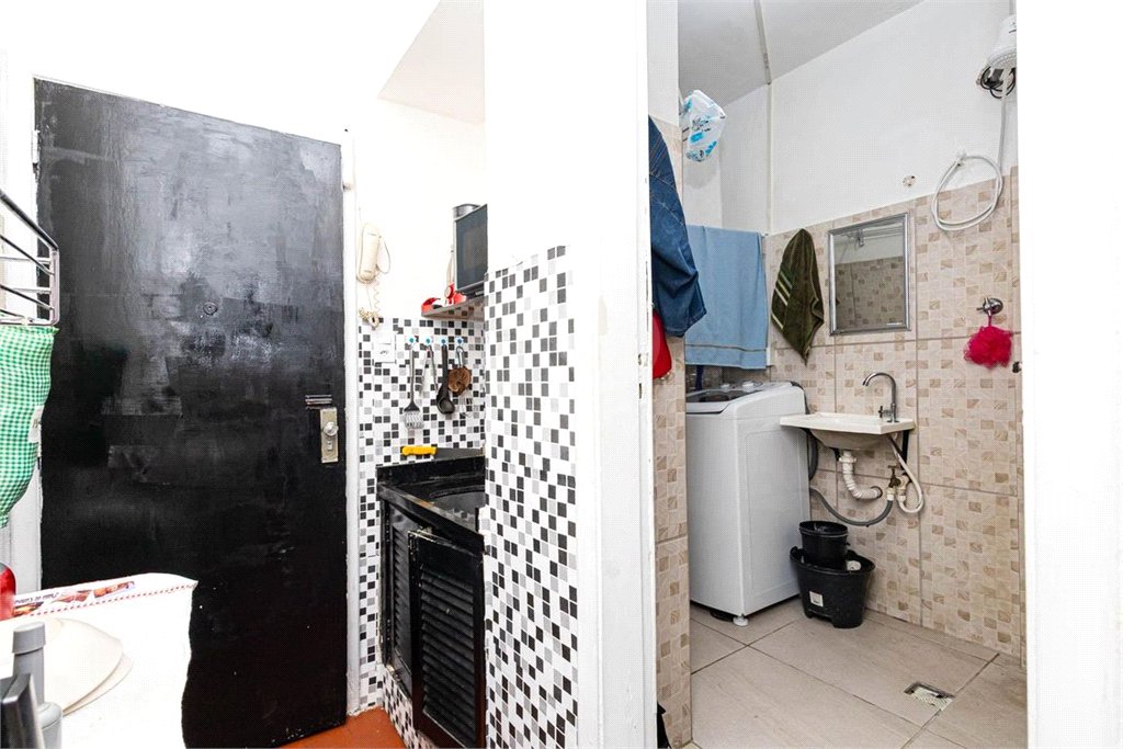 Apartamento à venda com 30m², 1 quarto e sem vaga