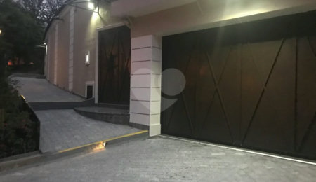 Casa à venda com 5 quartos, sendo 3 suítes, em Alto da Lapa, São Paulo, SP