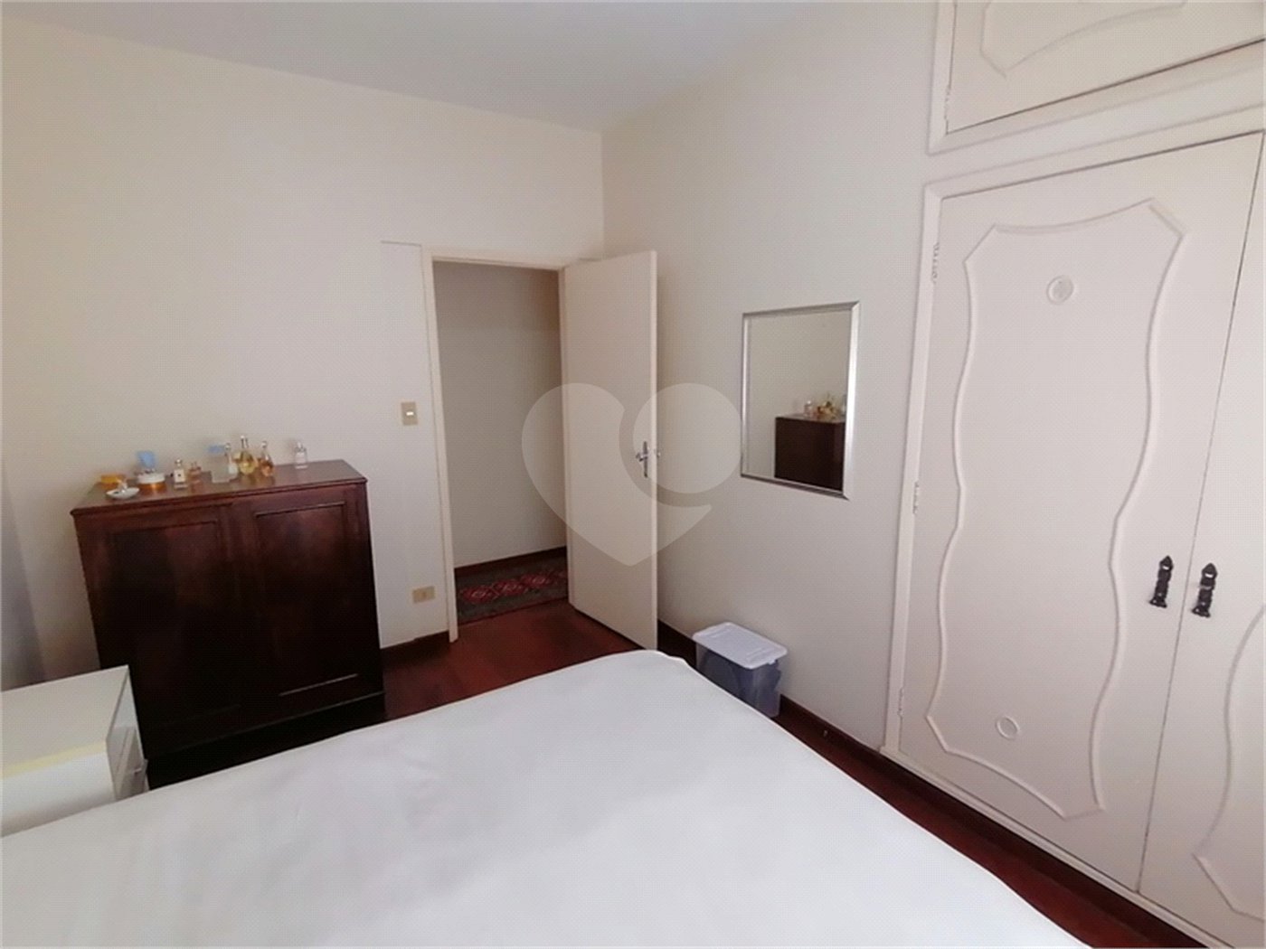 APARTAMENTO COBERTURA Á VENDA COM 200m2 ÍCONE NA BELA VISTA