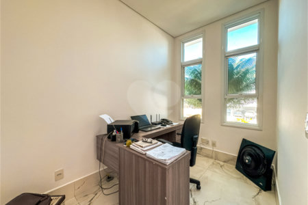 Sobrado à venda em Itupeva – 421,80 m² de terreno – 254,28 m² de área construída – 3 dormitórios – 4 banheiros – 4 vagas de garagem