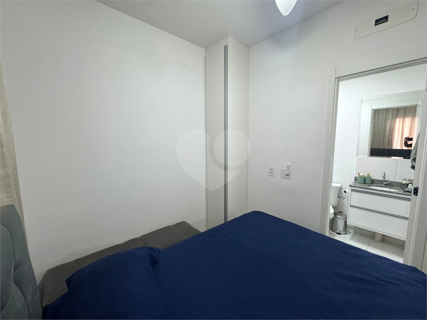 Apartamento de 2 dormitórios, no Vila Verde Sabará, em São Carlos.