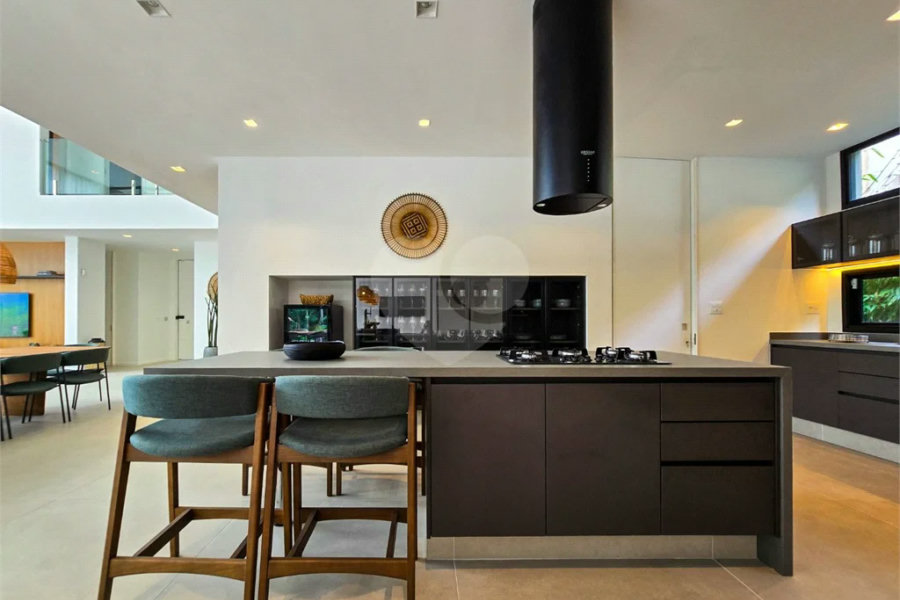 Casa à venda com 8 suítes em Riviera de São Lourenço, Bertioga, SP