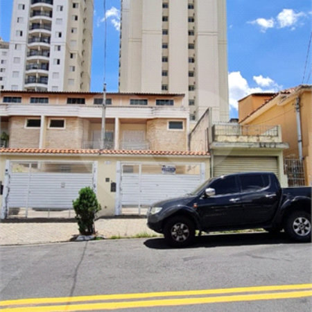 Sobrado a venda no Ipiranga de 220m² com 4 suítes e 2 vagas.Estuda permuta.