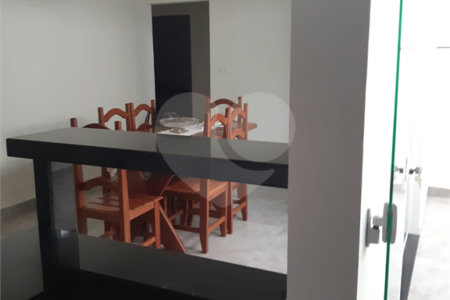 CASA A VENDA NO BAIRRO JARDIM ALVORADA COM 3 DORMITORIOS, 1 SUITE, 3 VAGAS, METRAGEM 250M², Sjc