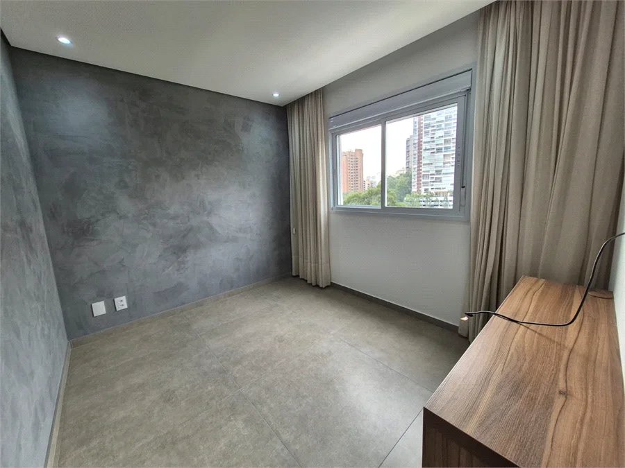 Apartamento à venda com 4 quartos, sendo 2 suítes, em Jardim Vazani, São Paulo - SP