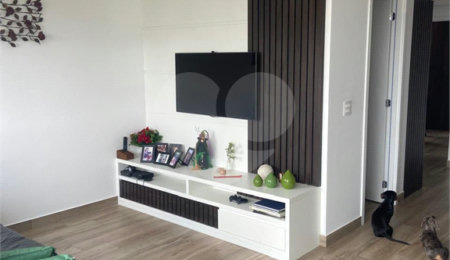 Apartamento à venda com 3 quartos, sendo 2 suítes,  em Mirandópolis, São Paulo, SP