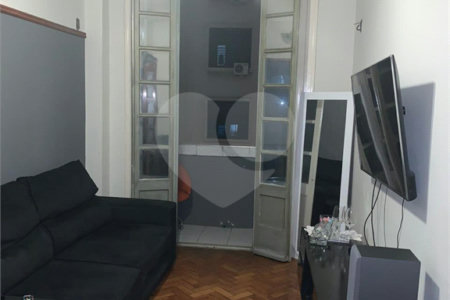 Amplo Apartamento no Centro