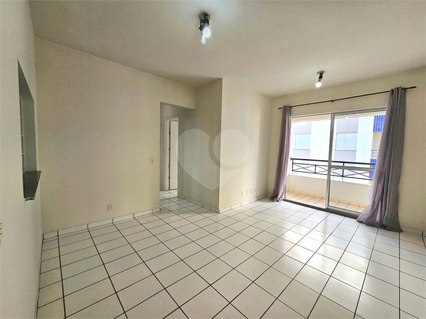 Apartamento com 3 dormitórios à venda no centro de São Carlos