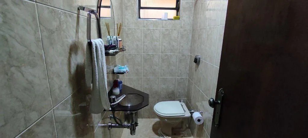 Sobrado à venda com 3 quartos, sendo 1 suíte, em Vila Indiana, São Paulo, SP