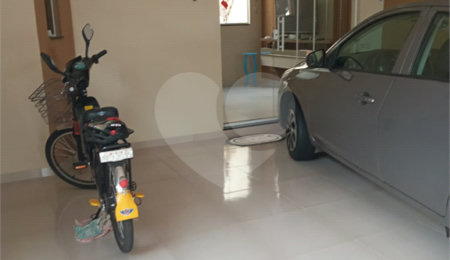 Casa à venda com 3 quartos, sendo 1 suíte,  no Centro, Ibaté, SP