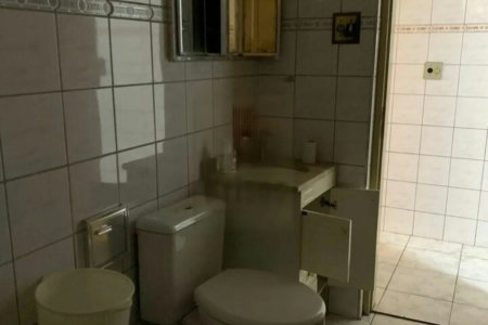 Casa Térrea à venda com 2 quartos 2 vagas em Vila Gomes a 100m da USP