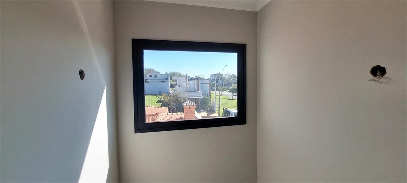 Casa à venda com 3 quartos, sendo 1 suíte,  no condomínio Residencial Mônaco, Piracicaba - SP