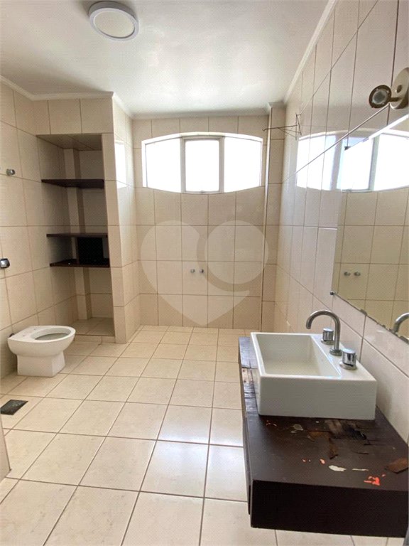 Apartamento à Venda | 327 m² | 4 dormitórios (1 suíte) | 2 vagas na Mooca!