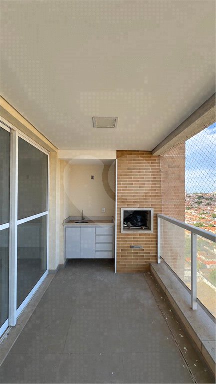 Aurora Gardens - Apartamento com 3 dormitórios e espaço de sobra.