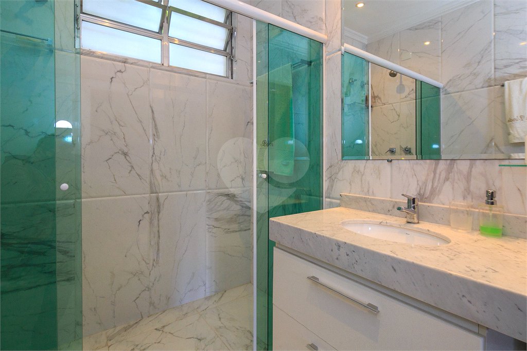 Casa Térrea à venda com 4 suítes em Jardim Marajoara, São Paulo, SP