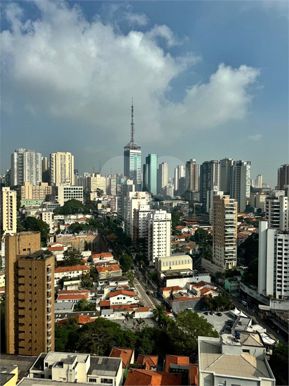 Apartamento na Aclimação
