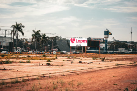 Terrenos Estratégicos – Avenida Getúlio Vargas | 9.262,02 m² (Potencial: 11.437,80 m²)