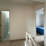Casa à venda com 3 quartos, sendo 1 suíte, no condomínio New Village, Cotia - SP