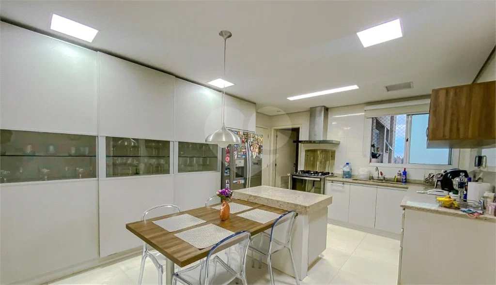 Cond Grand Boulevard. Apartamento na móoca com 228m2 sendo 3 suites 4 vagas, Estuda Permuta.