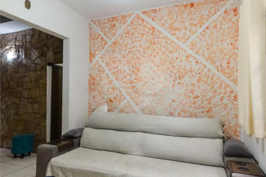 Sobrado à venda com 4 quartos, sendo 2 suítes,  em Jardim Líbano, São Paulo, SP
