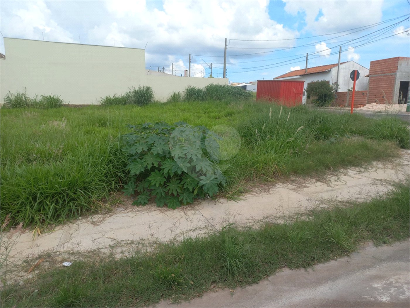 Terreno com 250,00 m² .