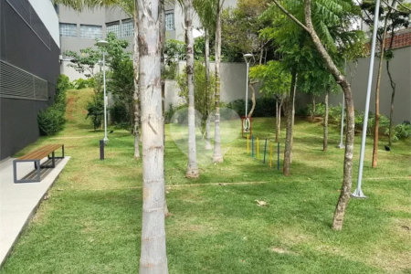 Apartamento à venda na Vila Mariana. Localização espetacular!