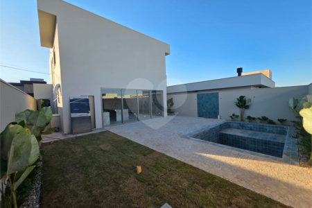 Casa sobrado 3 suítes com piscina Parque Faber IV