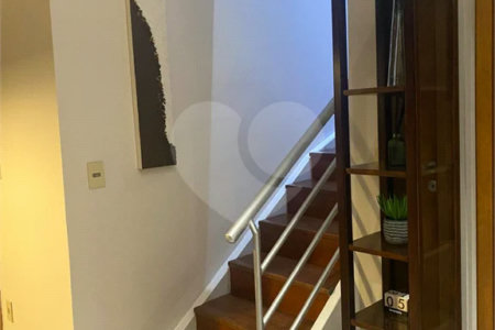 Excelente duplex com varanda, 74m2, 2 dormitórios suítes, 2 vagas de garagem lazer completo.
