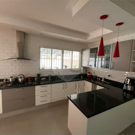 Casa com 367m², 3 dormitórios, 9 vagas, à venda na Vila Santa Teresa - Sto André.