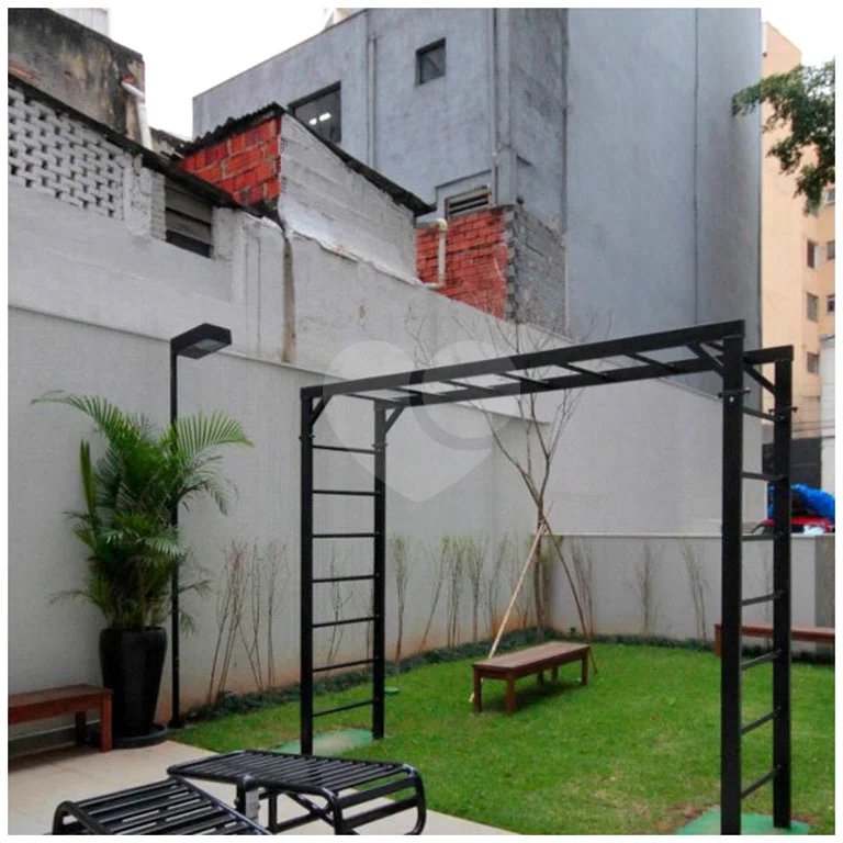 Apartamento à venda na Frei Caneca, 28 m², 1 quarto