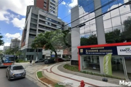 Loja com 52 m² , a 250 metros da estação Butantã , linha amarela do metrô.