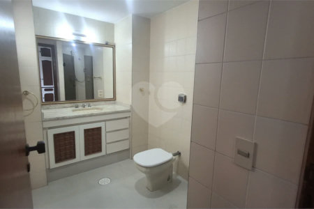 Apartamento para alugar com 4 quartos, sendo 3 suítes,  em Brooklin, São Paulo, SP