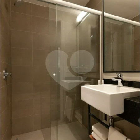 Flat à Venda no Centro de São Paulo – Conforto e Praticidade no Coração da Cidade