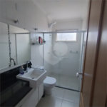 Apartamento em Atibaia com 2 dormitórios (1 suíte), 2 vagas de garagem, elevador, salão de festas, excelente localização