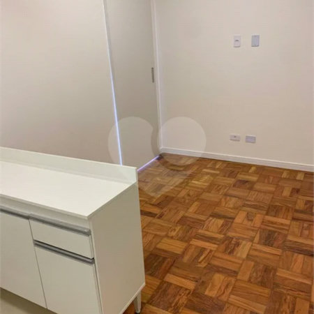 Apartamento á venda no Centro de São Paulo de 26m² com 1 dormitório