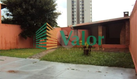 Casa à venda com 3 quartos, sendo 1 suíte,  em Jardim Paraíso, São Carlos, SP