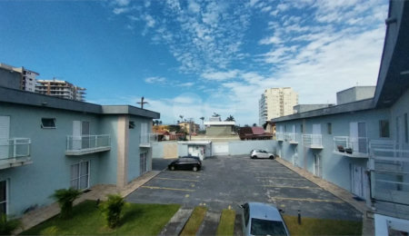 Villagio à venda com 2 quartos em Rio da Praia, Bertioga, SP