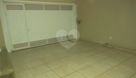 Casa à venda com 2 quartos em Jardim Jóckei Club a, São Carlos, SP