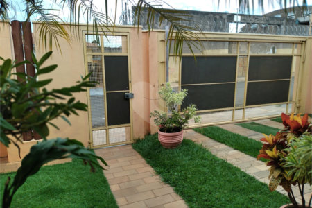 Casa/Sobrado para venda na Vila Prado