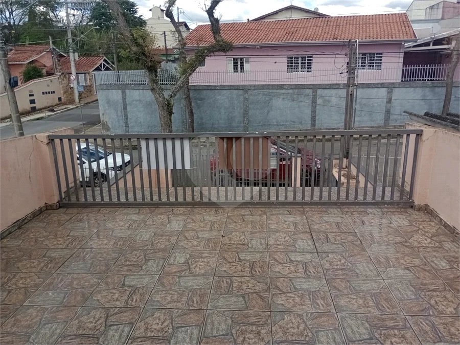 Casa à venda ou para alugar com 2 quartos, sendo 1 suíte, em Jardim São José, São Roque, SP