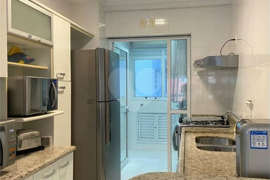 Apartamento à venda com 3 quartos, sendo 2 suítes, em Riviera de São Lourenço, Bertioga, SP