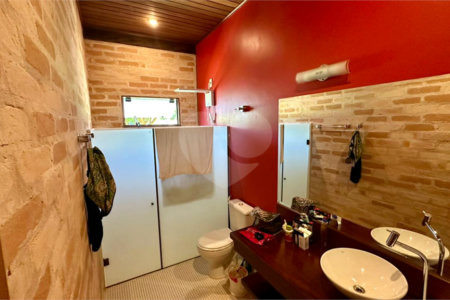 Casa para venda no Condomínio Vivenda do Broa.