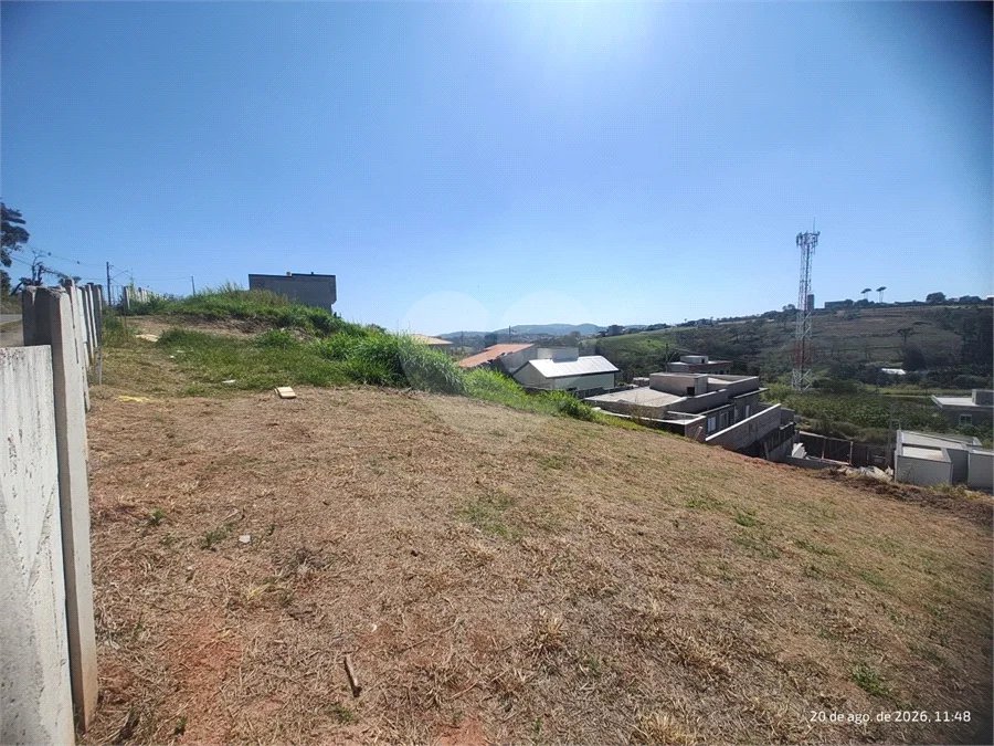 Terreno em Atibaia com 193 metros, pronto para construir, ao lado de supermercado e diversos comércios