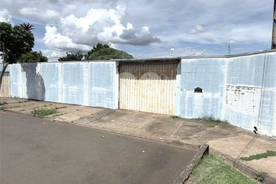 Terreno à venda – Bairro Santa Rita
