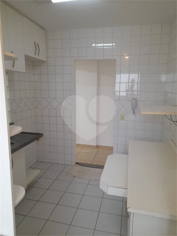 Apartamento para locação ou venda no Edifício Villagio di Napoli.